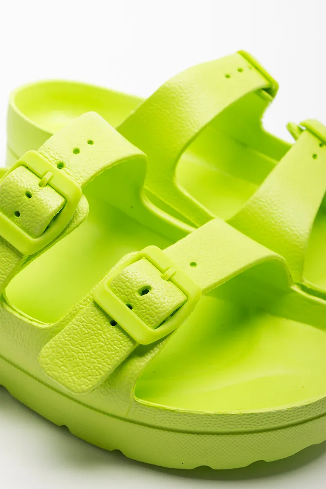 Buckle Sandal Lime