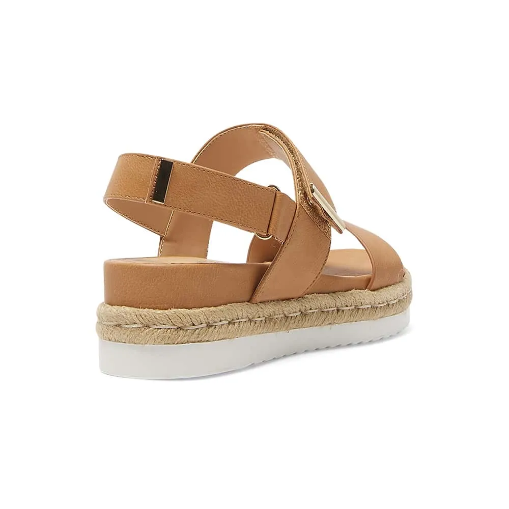 Warner Sandal in Camel Smooth